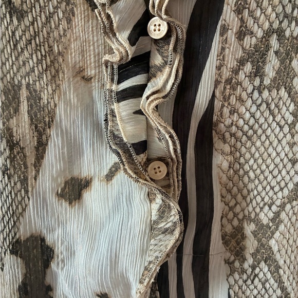 Eugen Klein Animal Print Metallic Semi- Sheer Button-Up Blouse Ruffles Size 12 - Picture 8 of 13